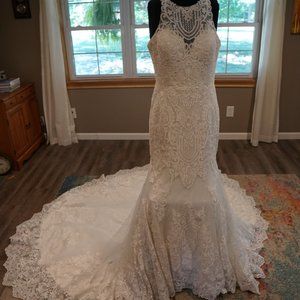 Christina Wu 15620 Ivory wedding dress mermaid fit, illusion high neck.  Size 12